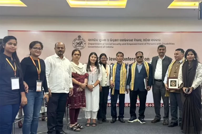 Vision Empower team members engage with government officials, educators, and visitors at the SSEPD-hosted International Day of Persons with Disabilities event in Bhubaneswar, showcasing inclusive STEM, computational thinking, and assistive technology interventions.